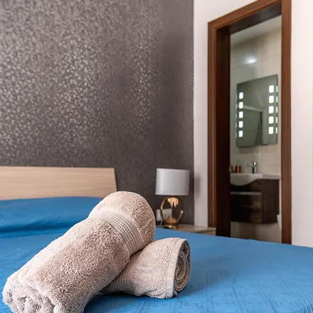 Wonderful Sunny St. Paul's Bay