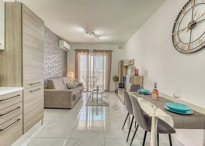 Wonderful Sunny Сент-Полс-Бей